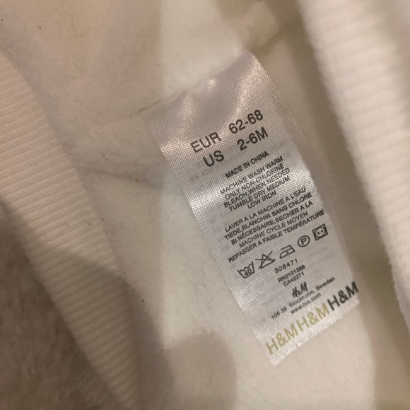 2 H&M cute baby winter hats - Picture 9 of 9